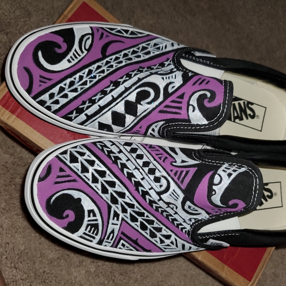 🖤 NIB Custom Pattern Painted Vans - Picture 4 of 4